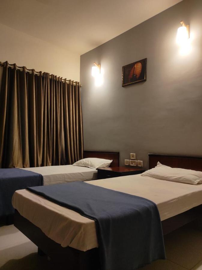 Orkuz Residency Apartment Kochi ภายนอก รูปภาพ