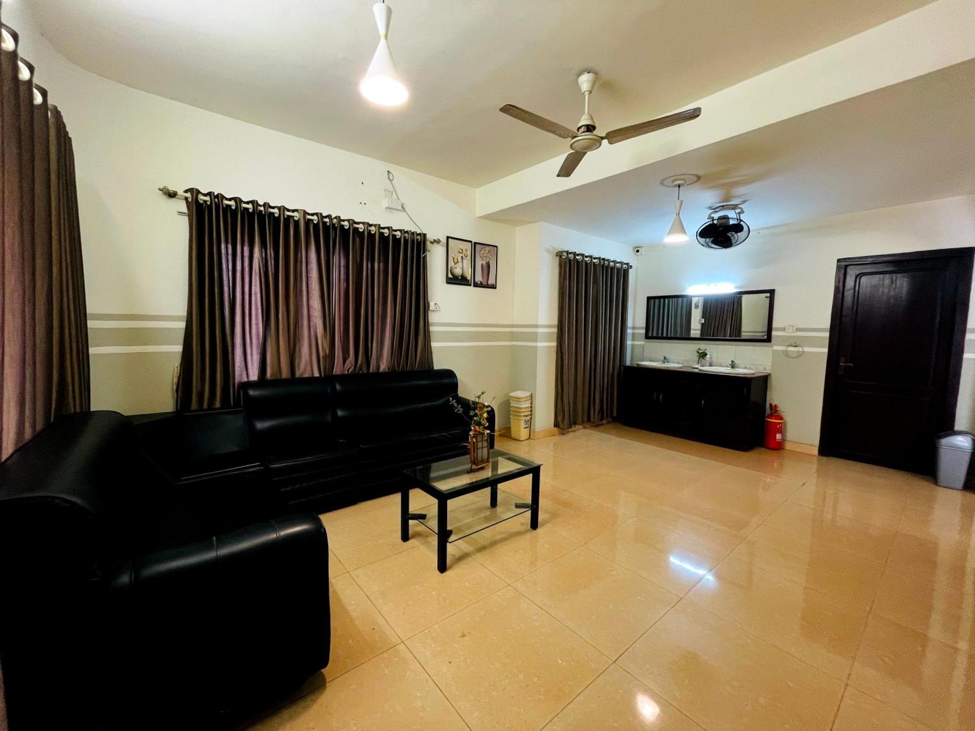 Orkuz Residency Apartment Kochi ภายนอก รูปภาพ